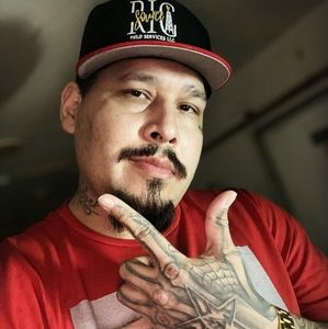 Meet your Posher, Roy